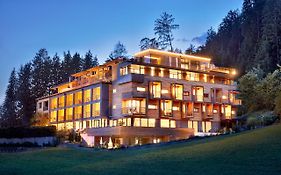 Naturhotel Die Waldruhe - Dolomites